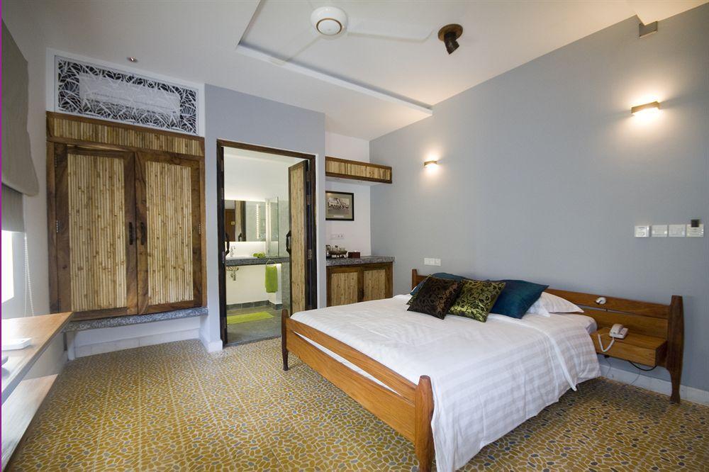 The Sangkum Hotel Phnom Penh Luaran gambar