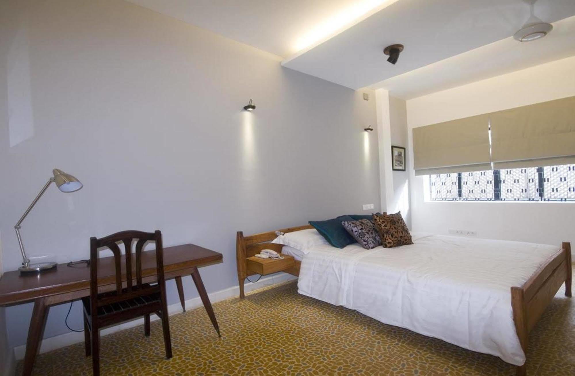 The Sangkum Hotel Phnom Penh Luaran gambar