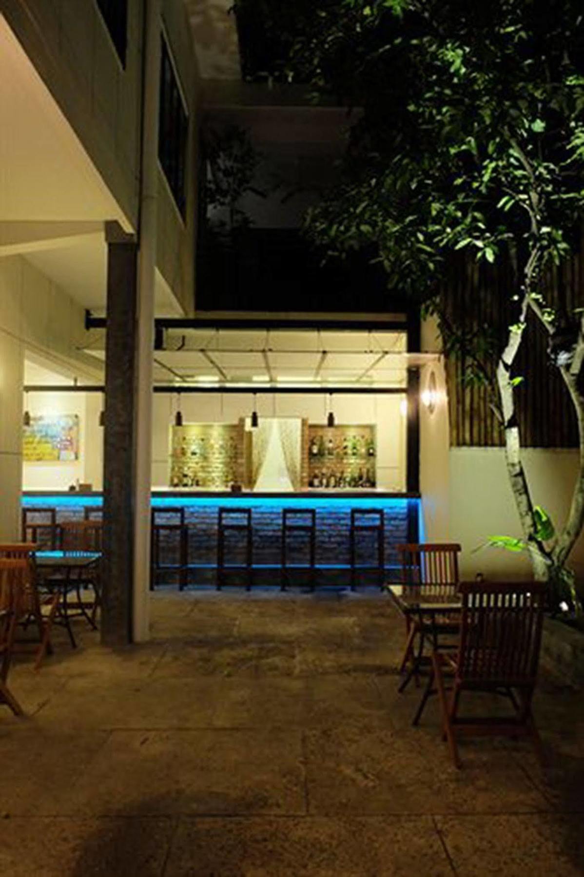 The Sangkum Hotel Phnom Penh Luaran gambar